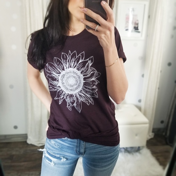 catlg Tops - 🅱️Last1️⃣Sunflower Graphic Tees Long Length Top